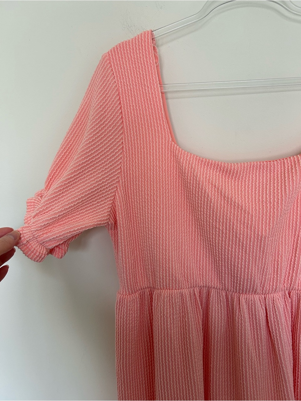 Simply Southern NWT Peachy Pink Babydoll Mini Dress with Puff Sleeves Size Large - Picture 4 of 6